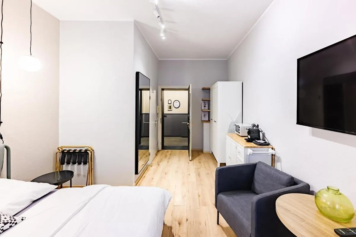 Studio Ground-Floor In Pberg Berlin Allemagne