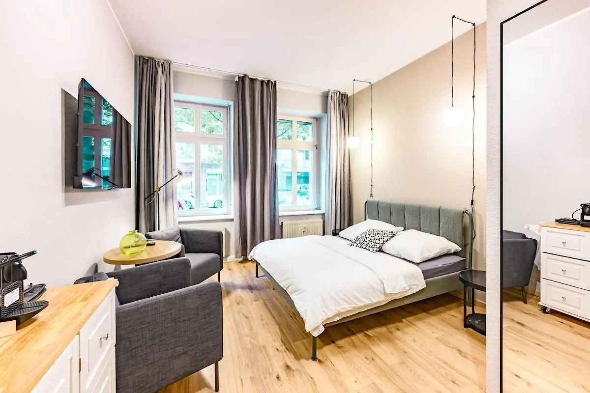 Studio Ground-Floor In Pberg 베를린